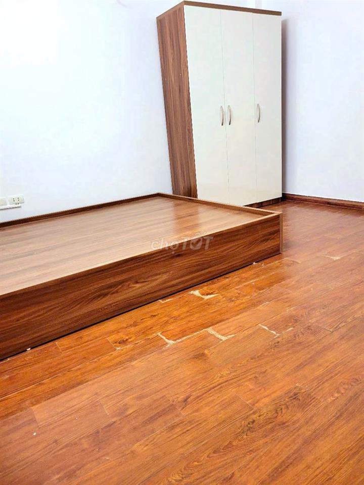 Tôi chính chủ cho thuê phòng ngõ 1333 Giải Phóng giá 2tr5