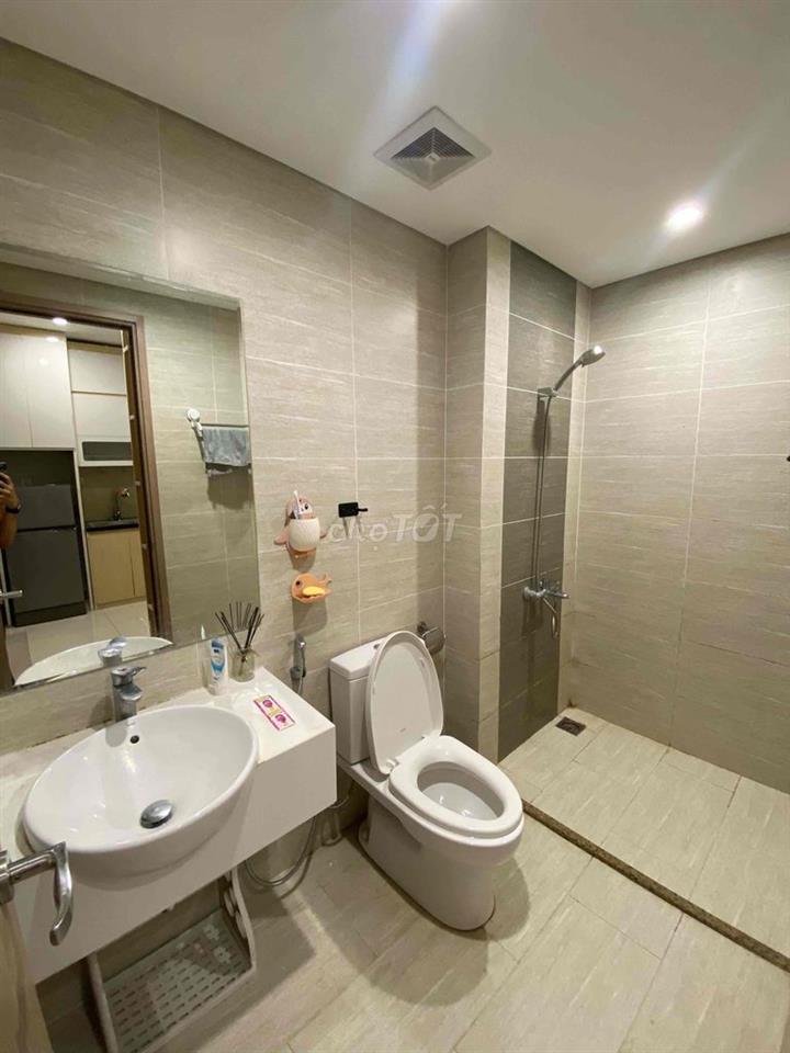 Chính chủ cần cho thuê căn hộ studio Vinshome Smart City