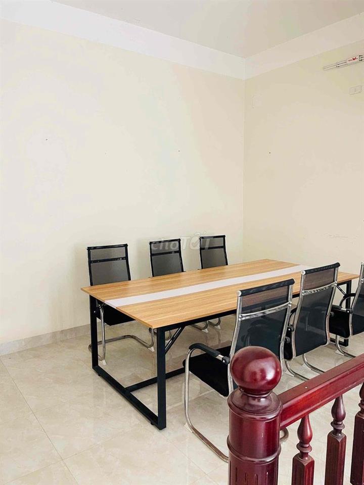 Hót - Nhà Cho Thuê 2 Tầng  đường Phan Triêm - Phường Hoà Xuân