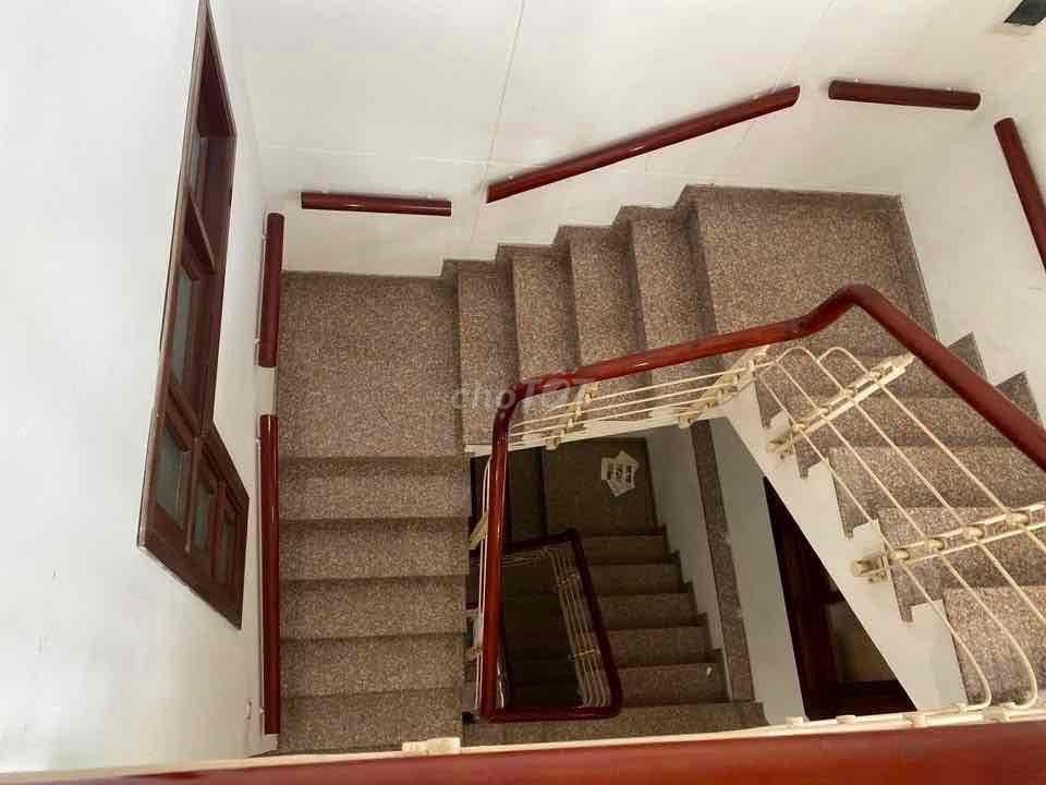 Cho Thuê Nhà 4 Tầng đường Trịnh Đình Thảo- Cẩm Lệ, Đà Nẵng
