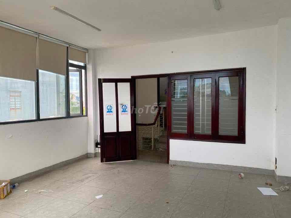 Cho Thuê Nhà 4 Tầng đường Trịnh Đình Thảo- Cẩm Lệ, Đà Nẵng
