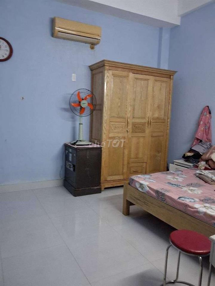 Bán Căn Nhà 2 Tầng Mặt Tiền Đường âu cơ phường liên chiểu TP Đà Nẵng