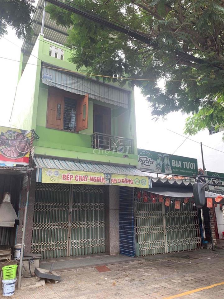 Nhà mặt tiền, có dòng tiền cho thuê