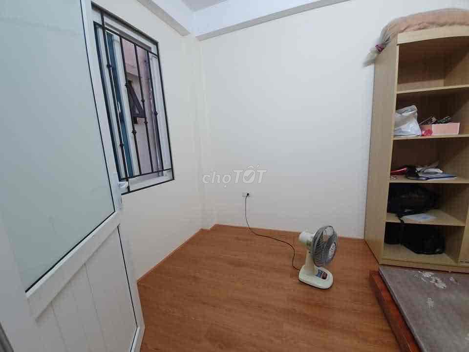 Cho thuê căn 1k1n ngõ 70 Nguyễn Hoàng