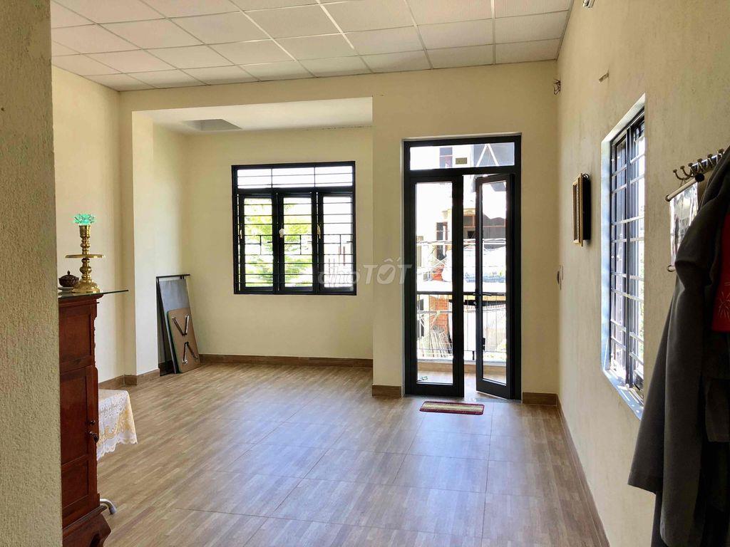 Nhà MT Nguyễn Xuân Hữu trung tâm quận Cẩm Lệ sát Ông Ích Đường, CMT8