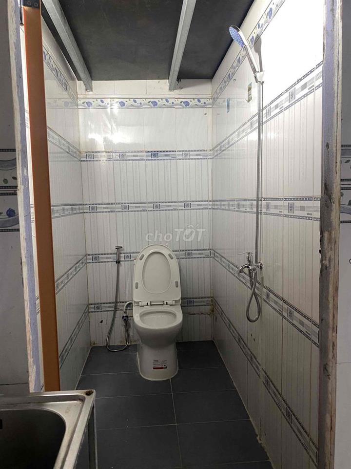 Phòng trọ gác lửng 90/12 Đồng Kè