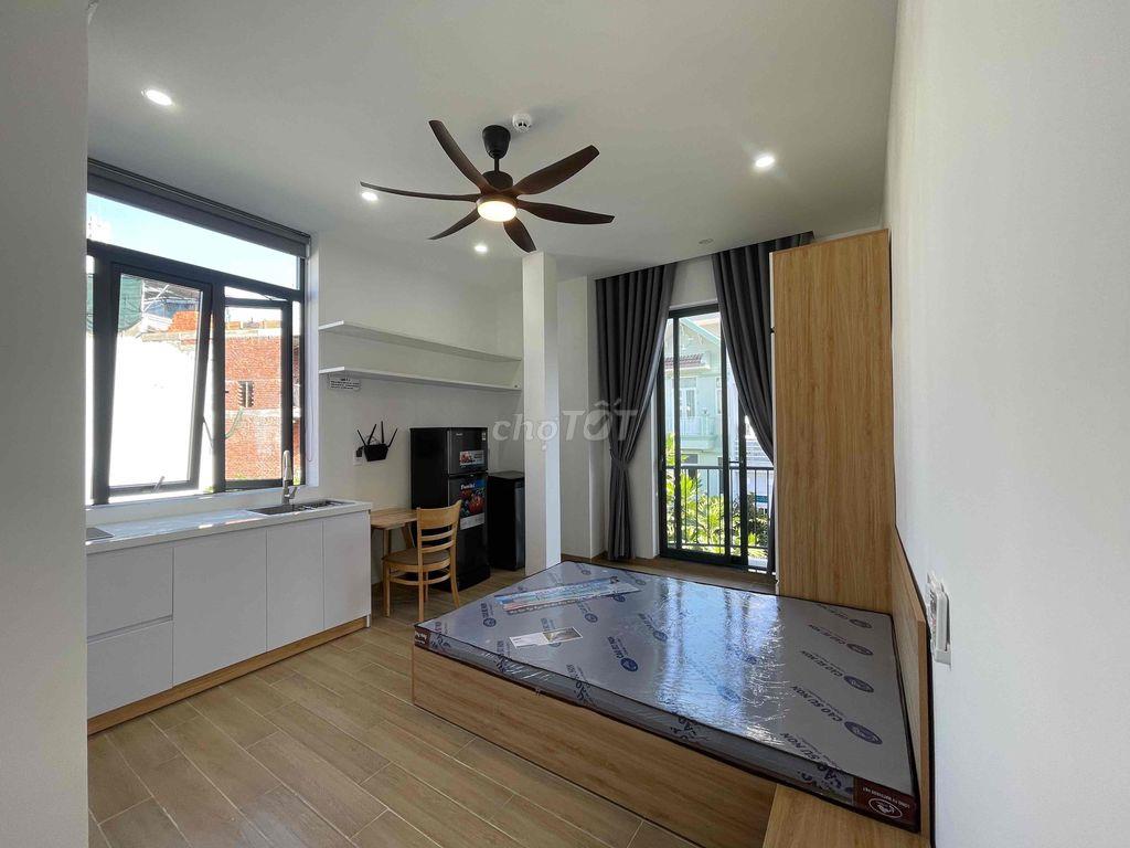 PHÒNG CUỐI CÙNG CĂN HỘ SIÊU ĐẸP 3 MẶT THOÁNG