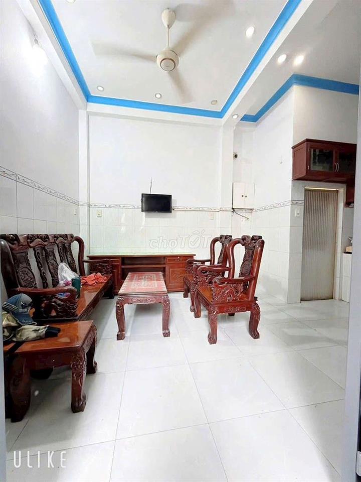 cần bán nhà sổ hồng riêng phường dĩ an bình dương 