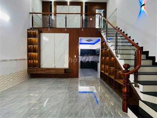 cần bán nhà sổ riêng gần BigC dĩ an