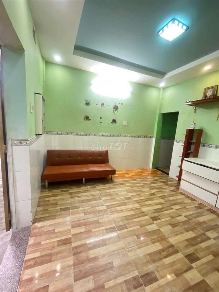 chủ gửi bán nhà sổ chung bùi thị xuân