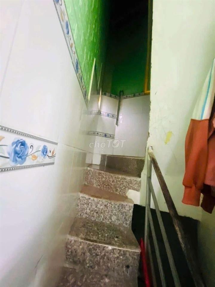 chủ gửi bán nhà sổ chung bùi thị xuân