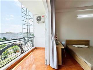 Phòng Ngay Ngã 4 Thủ Đức 1/9 trống