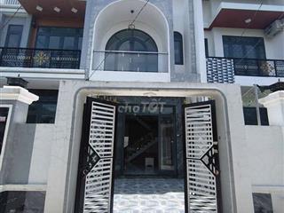 GIẢM 400 TRIỆU BÁN GẤP CĂN NHÀ KHU DÂN CƯ 