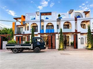 NHÀ PHỐ SÂN VƯỜN 140M2 GẦN TRƯỜNG TIỂU HỌC LONG KHÊ TRỌN GÓI 2 TỶ 750