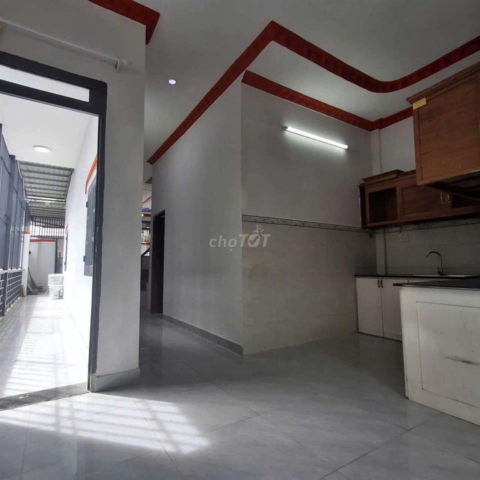 GIẢM 300 TRIỆU BÁN GẤP CĂN NHÀ KHU DÂN CƯ LONG TRẠCH 