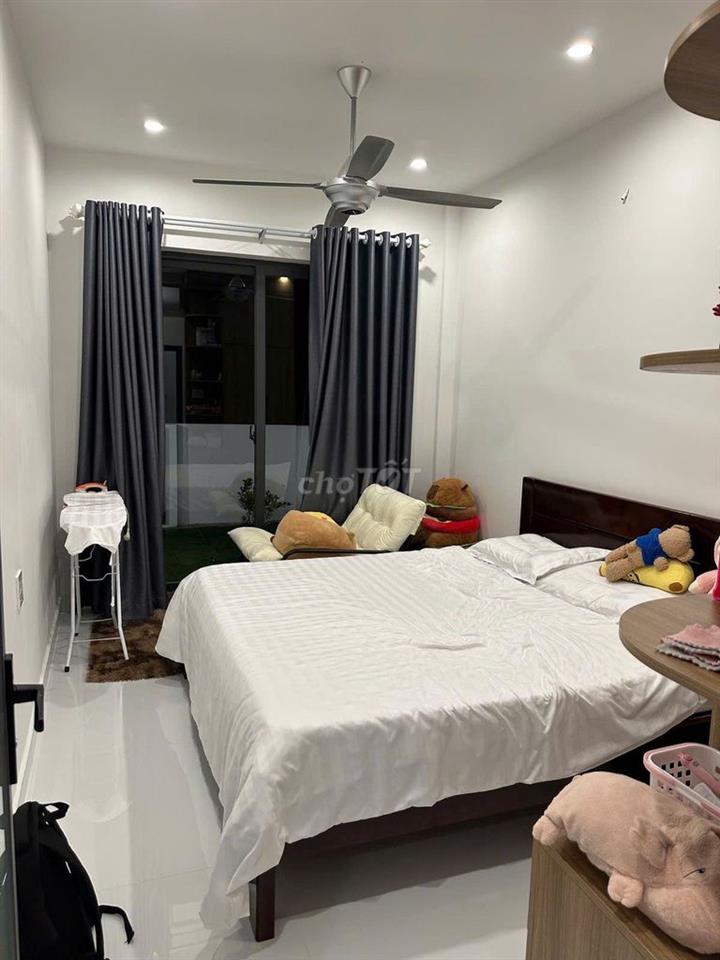 Cho thuê 1 phòng cho nữ nhân viên văn phòng - sinh viên