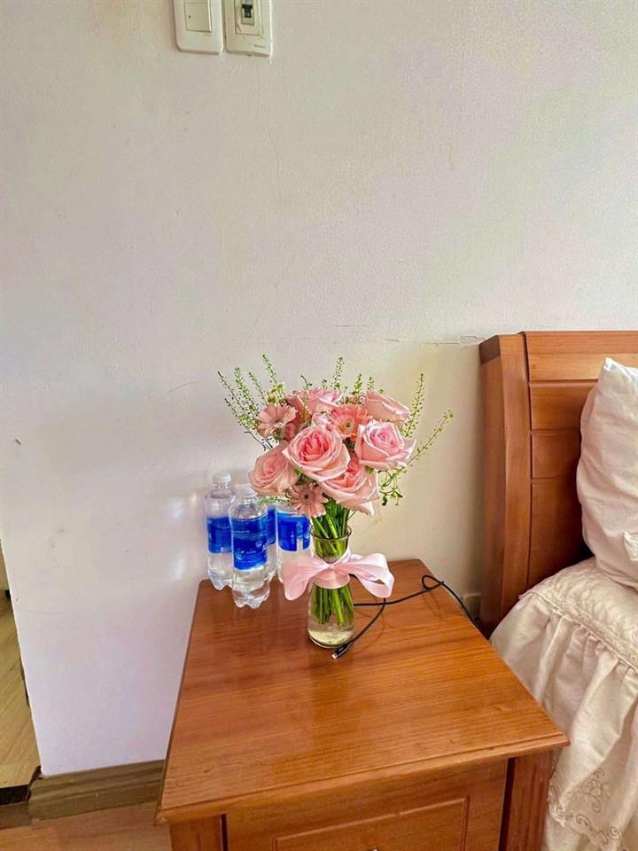 Cho thuê chung cư 47 bacu 2PN full nội thất 120m2