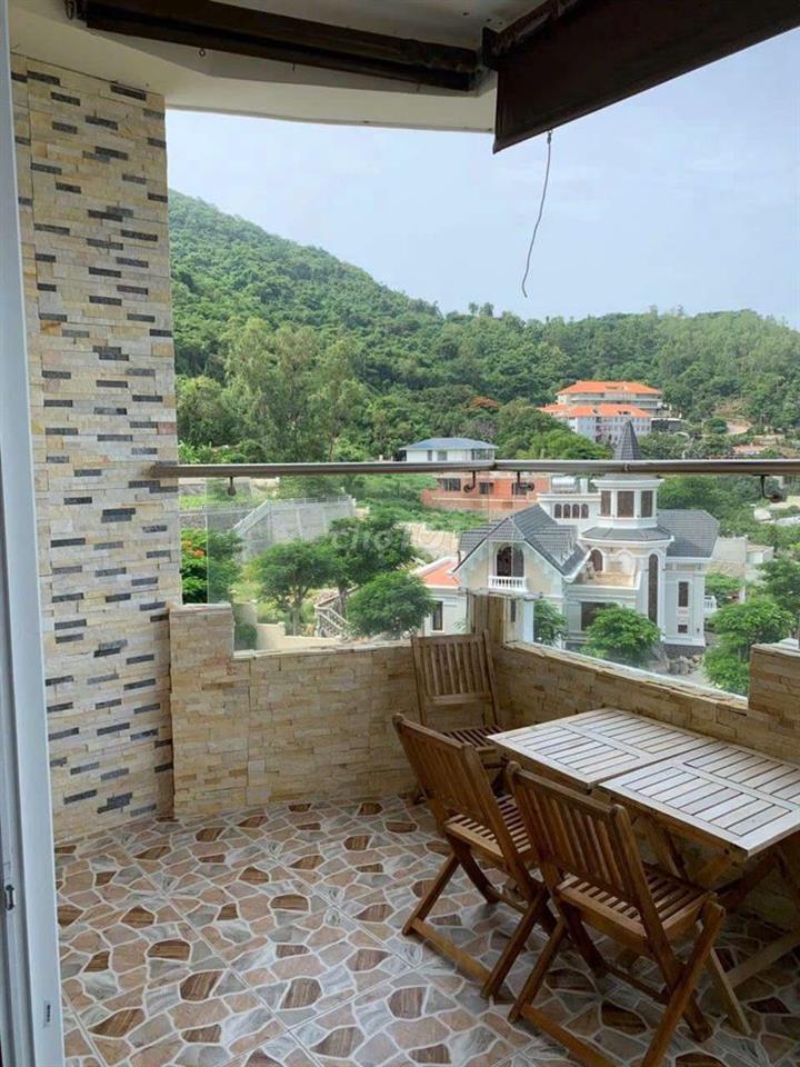 Cho thuê chung cư Thủy Tiên 2PN full nội thất view hướng biển 