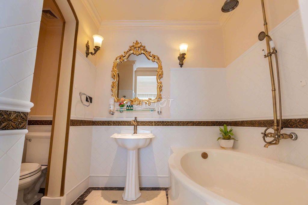 Cho thuê căn hộ cao cấp imperial sát biển Thùy Vân 2PN full nội thất