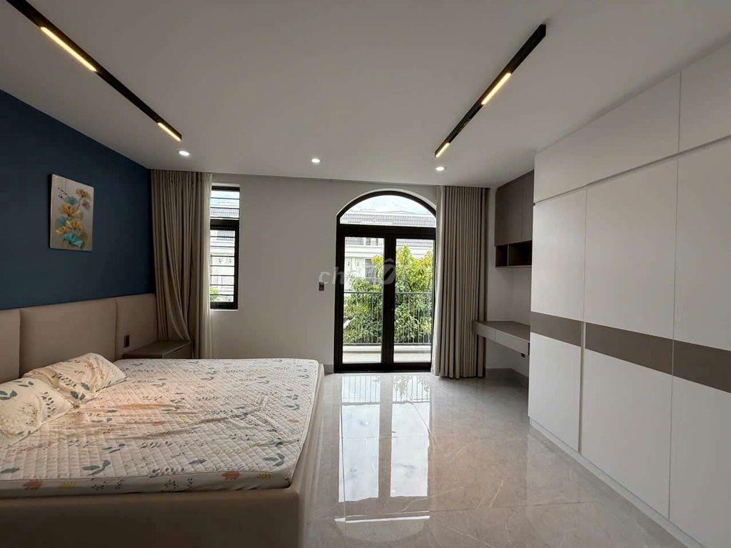 Cho thuê nhà phố tại lavida 4PN full nội thất hiện đại sân oto