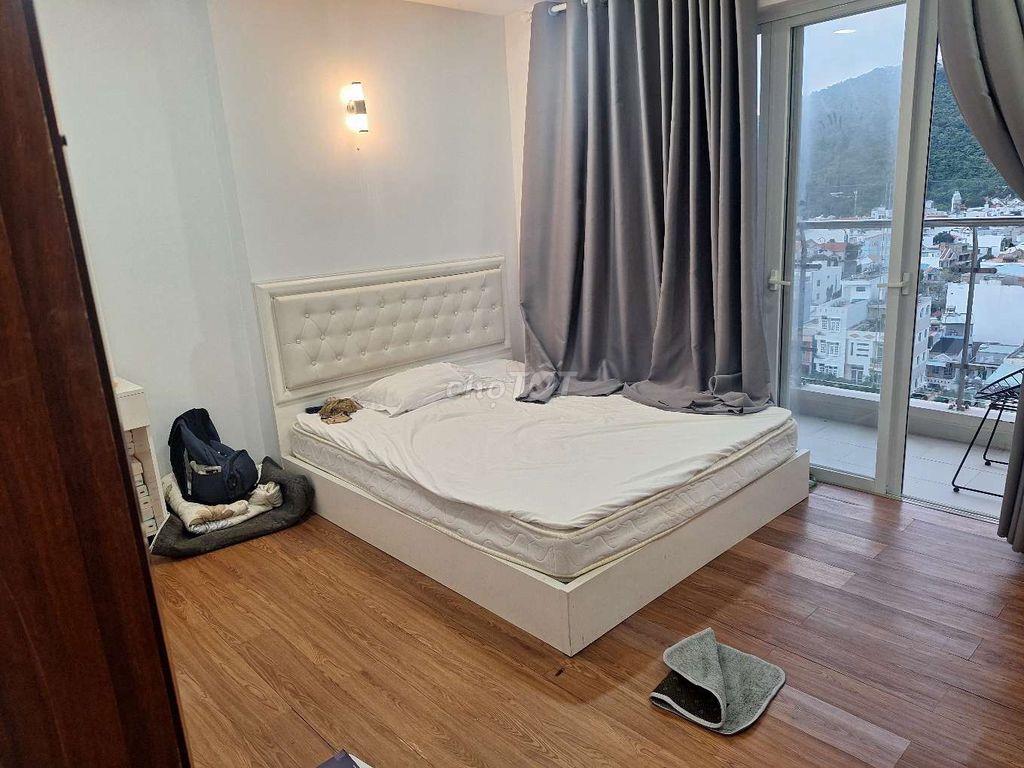 Cho thuê chung cư Vũng Tàu goldsea 2PN full nội thất căn góc 2 bancong