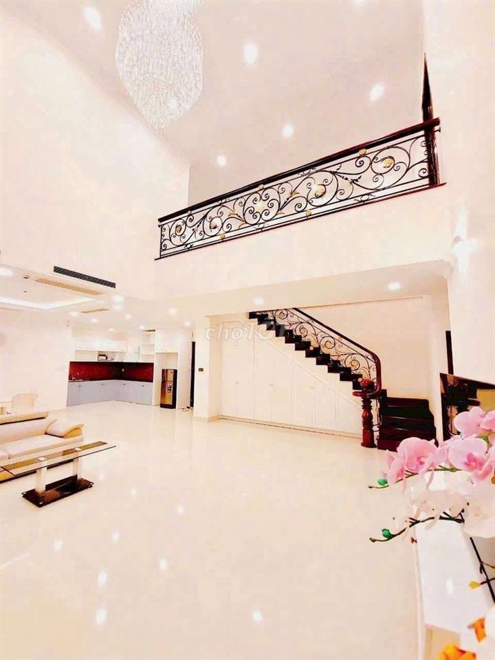 Cho thuê penhouse RUBy  Tower 3PN full nội thất gần loter