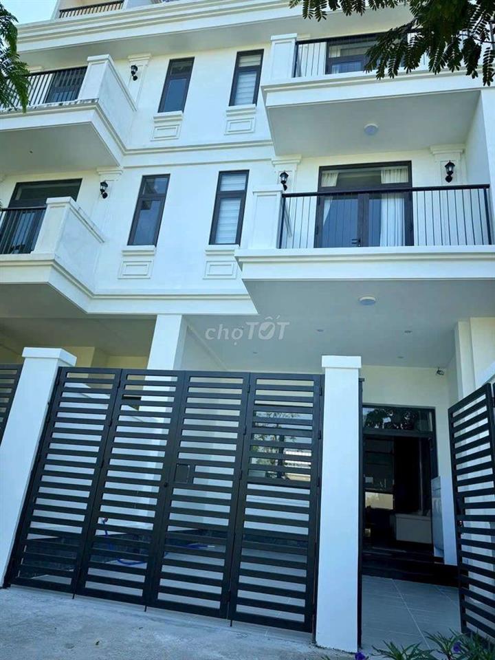 Cho thuê nhà phố Lavida 4PN full nội thất mới 100%