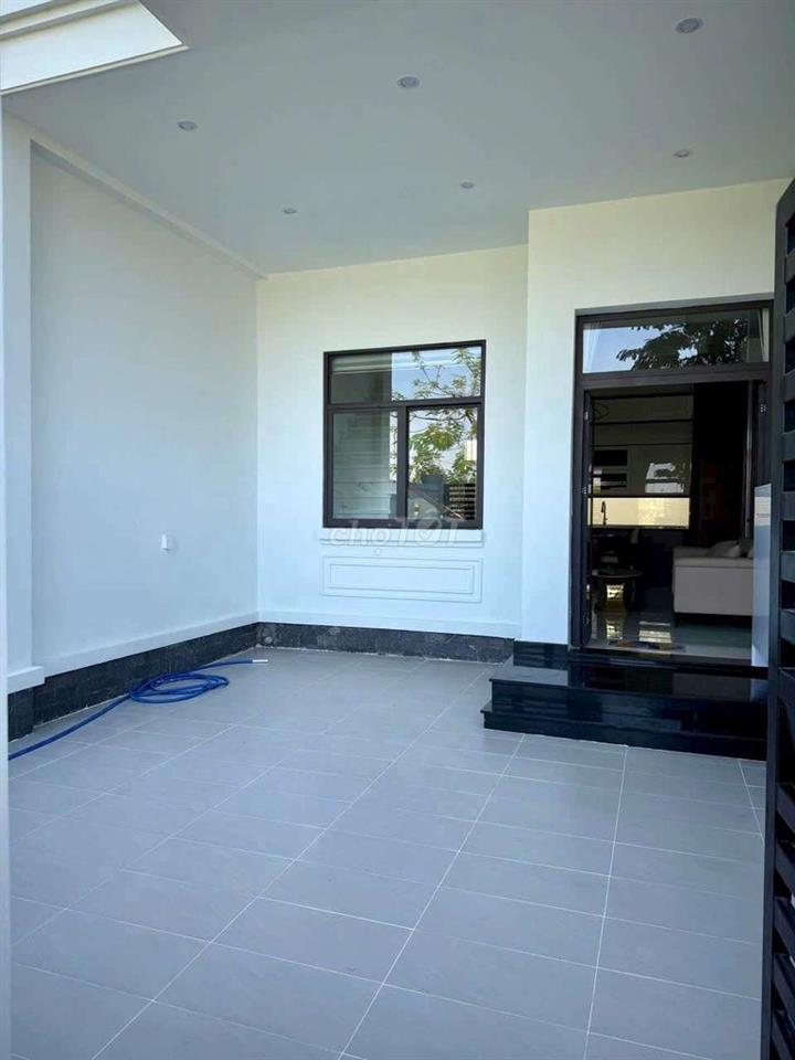 Cho thuê nhà phố Lavida 4PN full nội thất mới 100%
