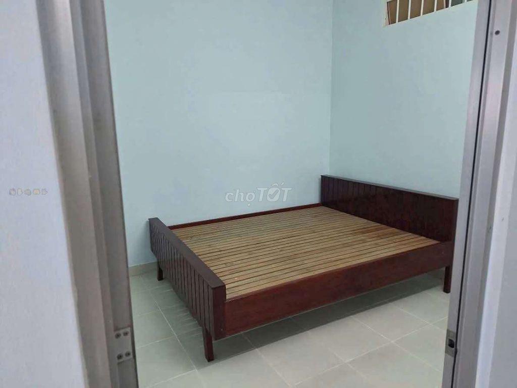 Cho thuê chung cư commart 2PN hướng biển nhà sửa sạch sẽ