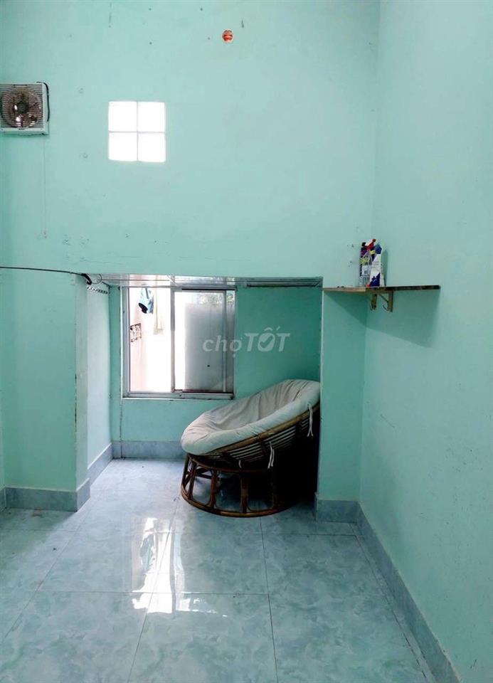 Nhà nhỏ trung tâm quận Tân Phú - Hẻm nội bộ