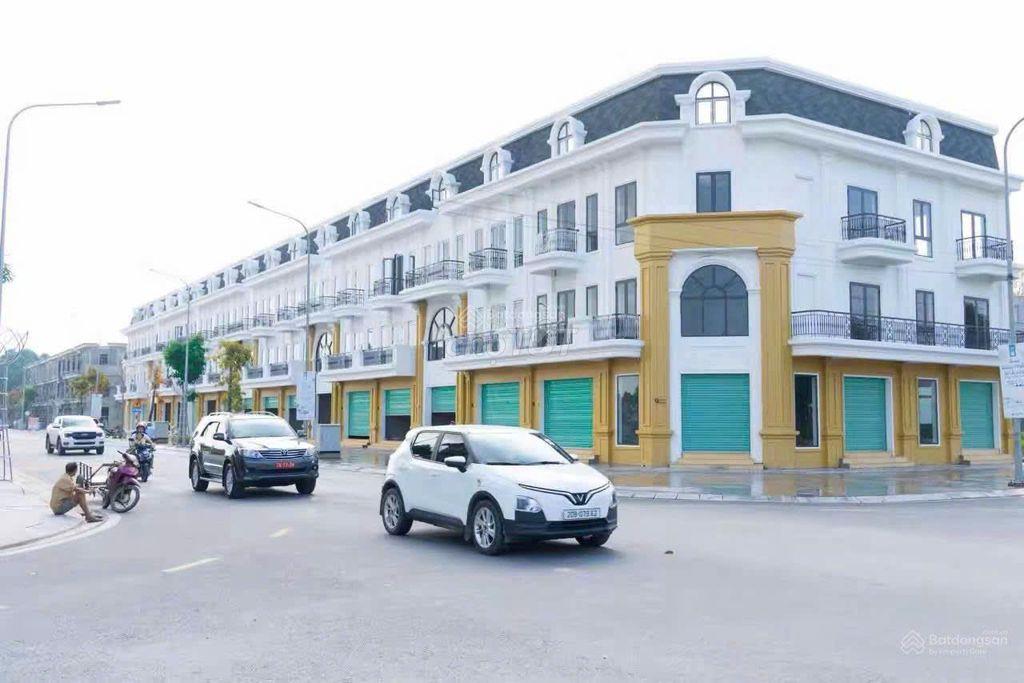 Bán căn shophouse 100m2, 3 tầng, mặt tiền 5m đường rộng 24m