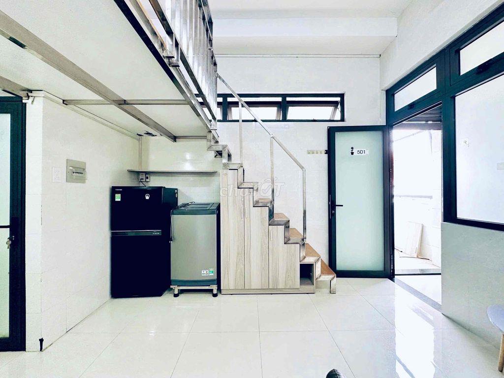 TRỐNG LẠI CĂN HỘ BAN CÔNG - MÁY GIẶT RIÊNG — THÀNH THÁI - CẦU VƯỢT 3/2
