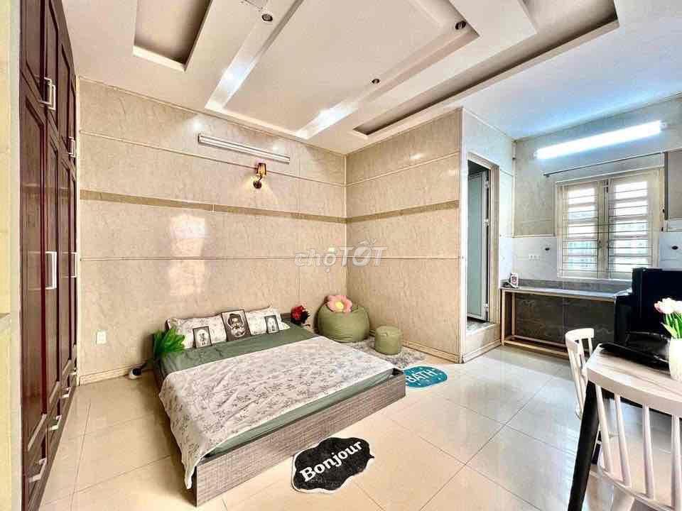 STUDIO BAN CÔNG NGAY SƯ VẠN HẠNH — MÁY GIẶT RIÊNG — 35M2