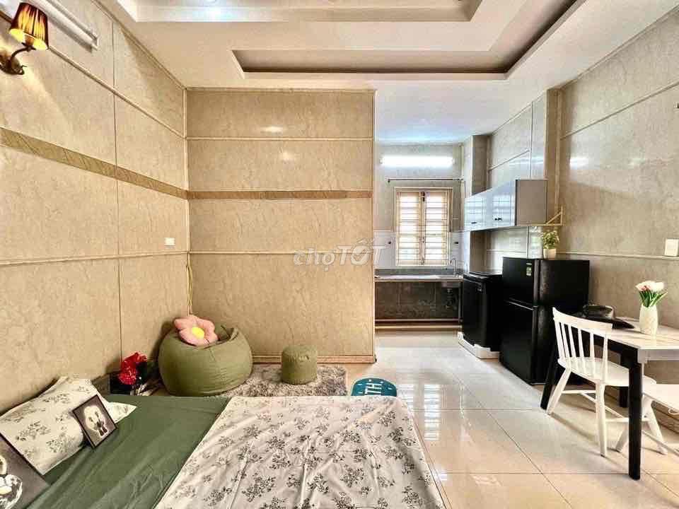 STUDIO BAN CÔNG NGAY SƯ VẠN HẠNH — MÁY GIẶT RIÊNG — 35M2