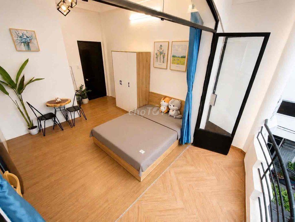 STUDIO BAN CÔNG — NGAY VẠN HẠNH MALL — MÁY GIẶT RIÊNG