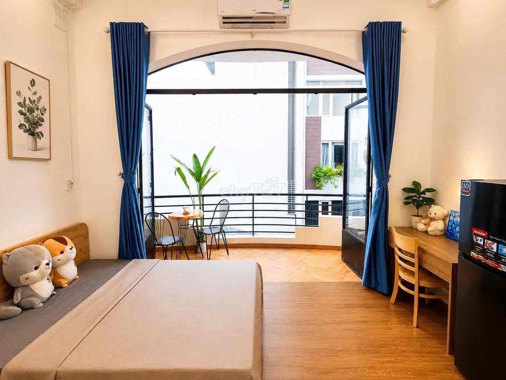 STUDIO BAN CÔNG — NGAY VẠN HẠNH MALL — MÁY GIẶT RIÊNG