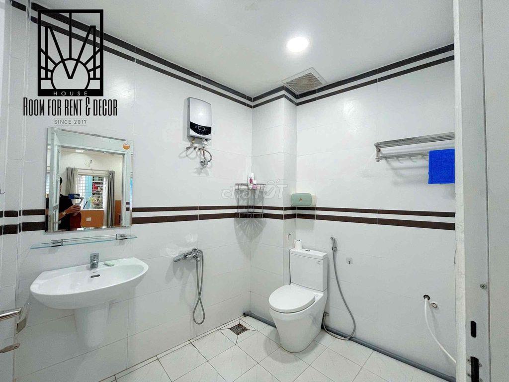 STUDIO CỬA SỔ TRỜI — NGAY BỜ KÈ TRƯỜNG SA HOÀNG SA QUẬN 3