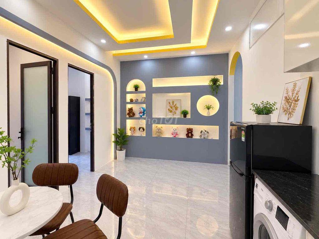 CHDV NEW 100% — TÔ HIẾN THÀNH - CMT8 - BAN CÔNG FULL NỘI THẤT