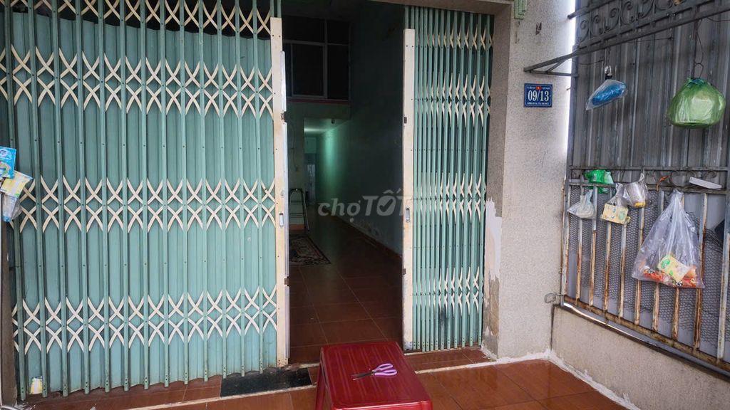 Bán gấp nhà cấp 4 khu công nghiệp Mỹ Phước 3 , Bến Cát , Bình Dương
