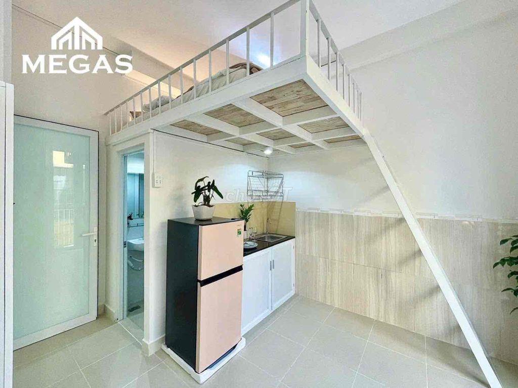Trống lại siêu phẩm bancol ngay Thống Nhất