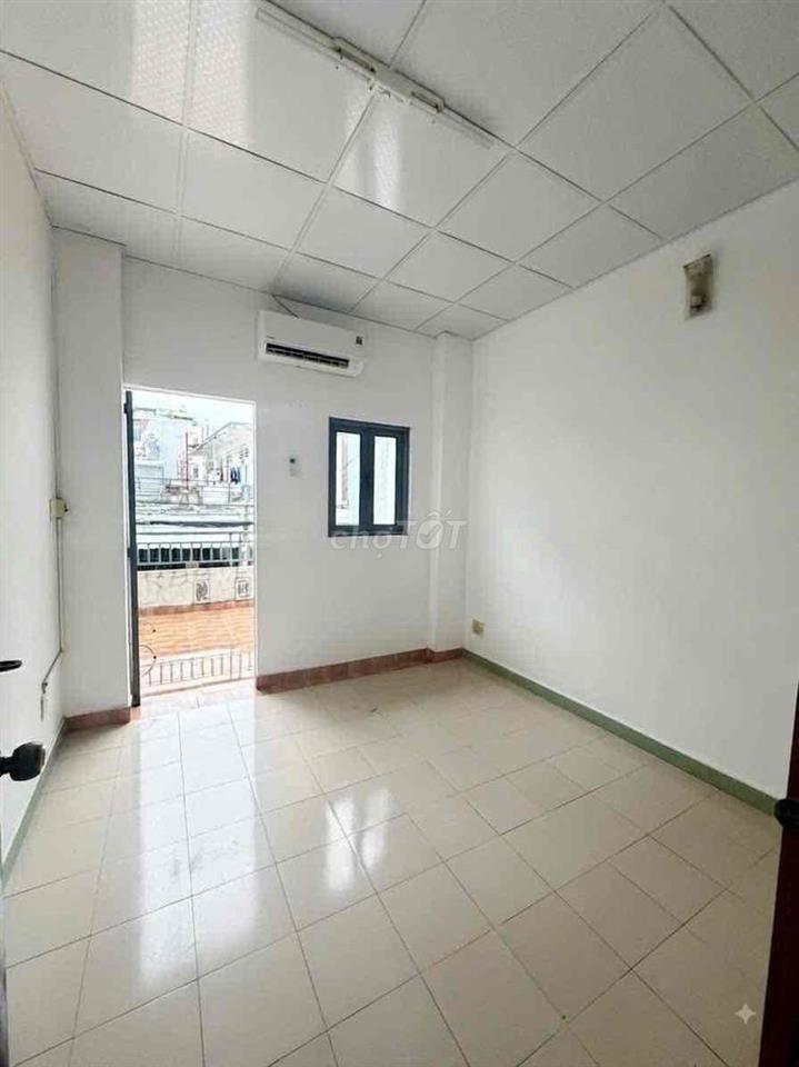 Nhà Nguyên Căn giá tốt  Trần Văn Khánh Quận 7