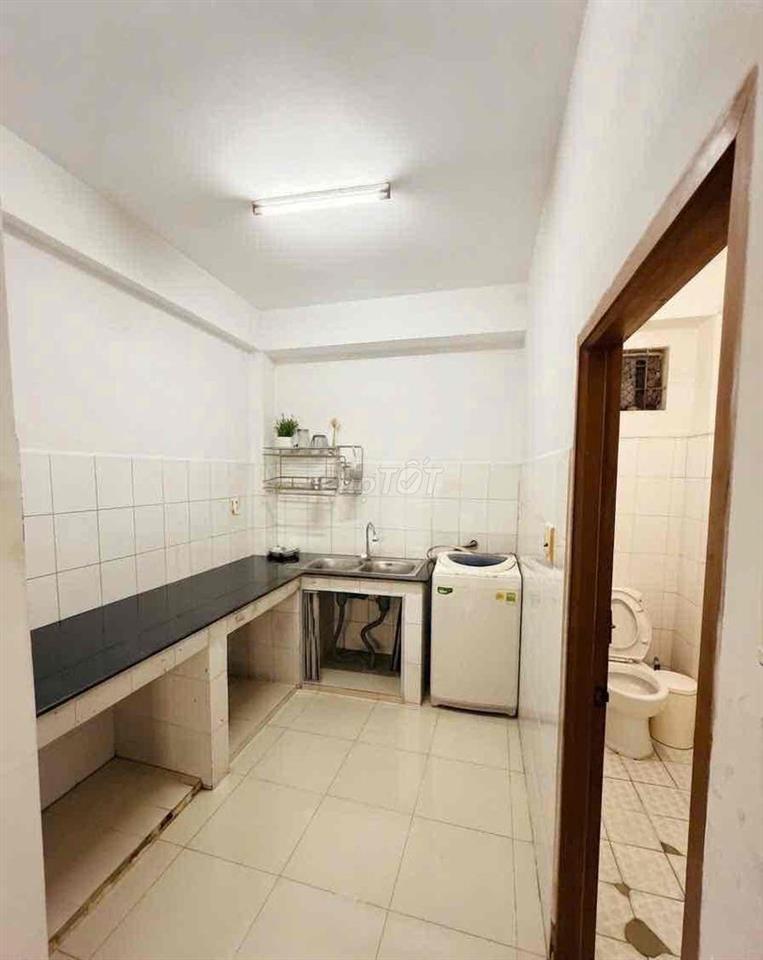 Nhà Nguyên Căn giá tốt  Trần Văn Khánh Quận 7