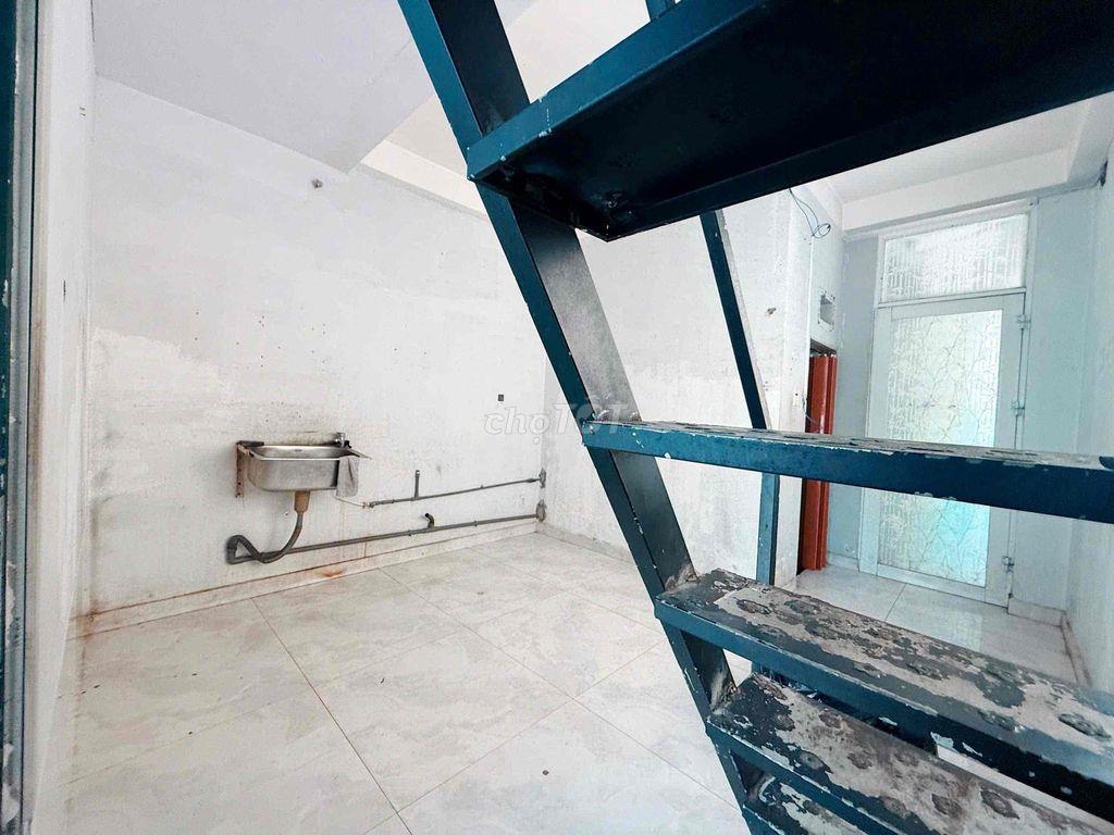 🏠 CHO THUÊ MẶT BẰNG QUẬN TÂN PHÚ – GIÁ CHỈ 5TR5/THÁNG