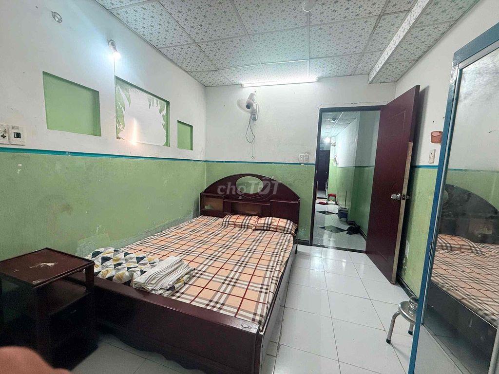 Cách Quận 6 - 1km Phòng Trọ 2TR BAO ĐIỆN NƯỚC