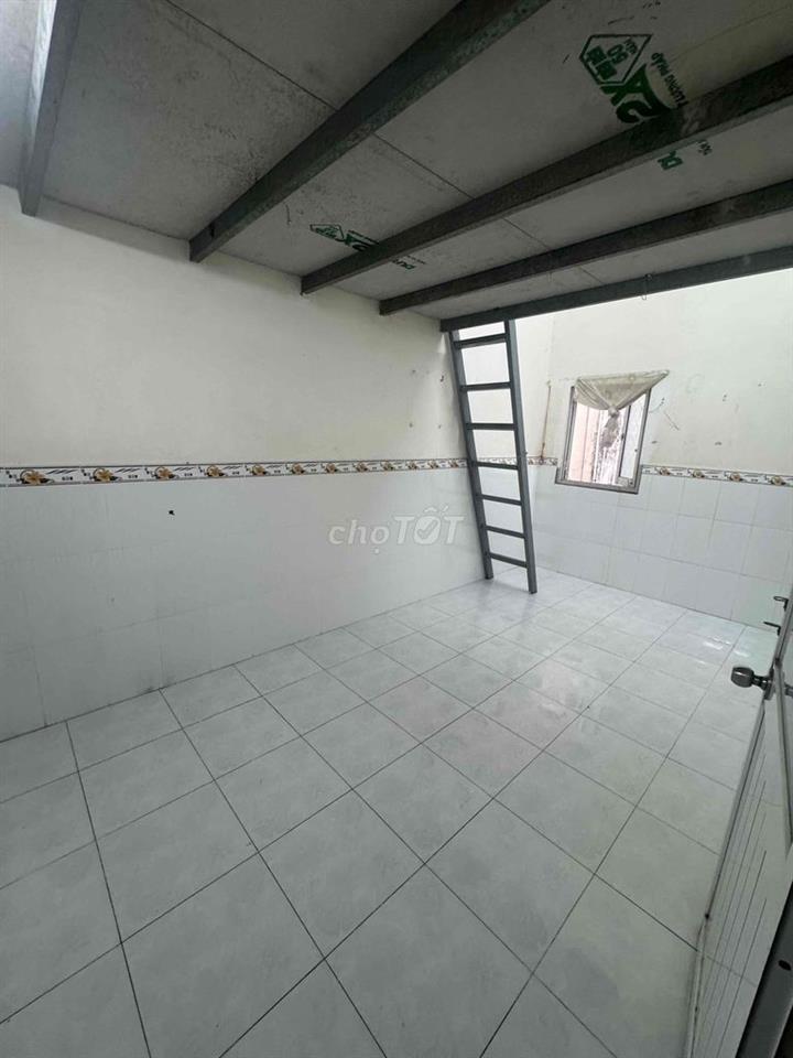 cho thuê phòng quận 3 đối diện công viên lê thị riêng