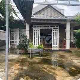 BÁN GẤP ĐẤT VÀ NHÀ VƯỜN NGHỈ DƯỠNG