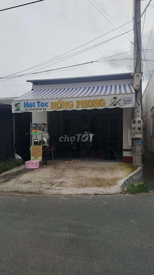 MẶT TIỀN ĐƯỜNG NHỰA XE HƠI GẦN CHỢ GẦN TRƯỜNG HỌC 