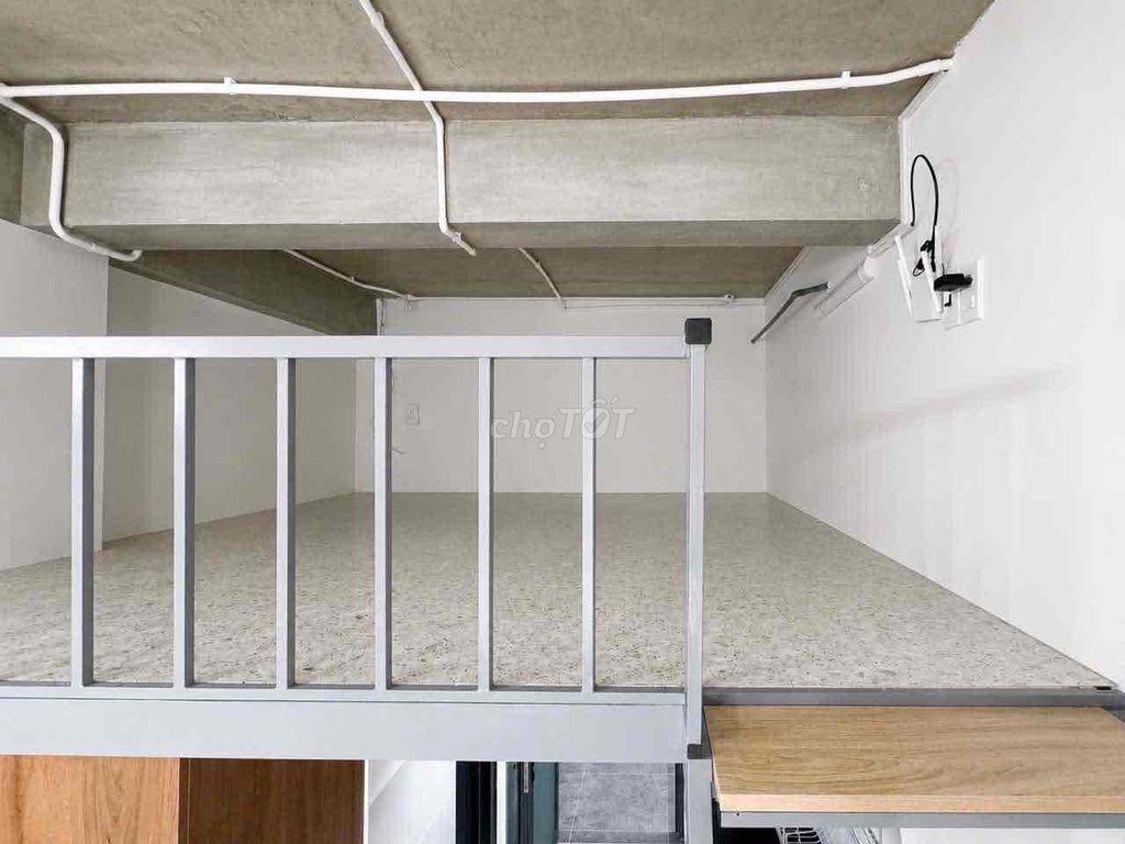 Duplex mới xây tại Lê Văn Việt - Cửa sổ thoáng, đủ nội thất