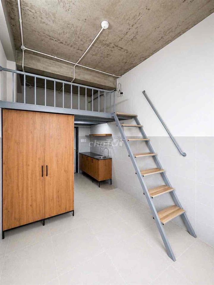 Duplex mới xây tại Lê Văn Việt - Cửa sổ thoáng, đủ nội thất