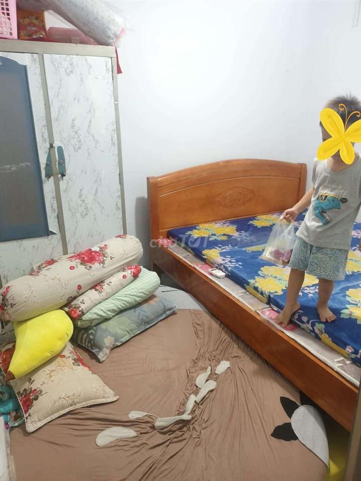 Cho thuê nhà nguyên căn 2,5 tr/tháng ngay trường Tiểu Học Lê Thị Trung